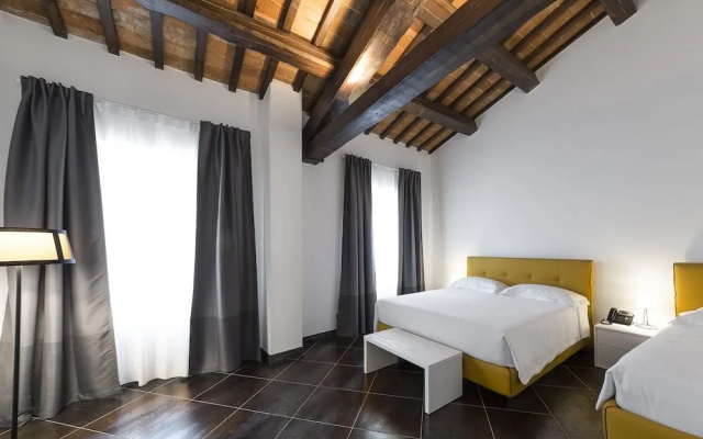 Interamnia Suites