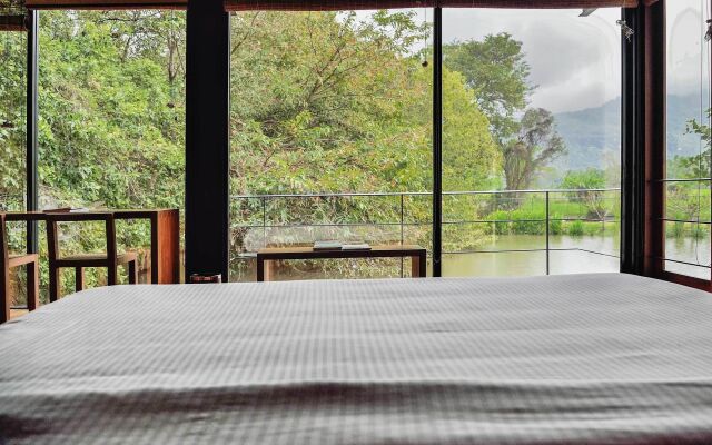 Kalundewa Retreat