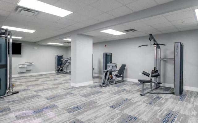 Luxury Central Apartment with Gym