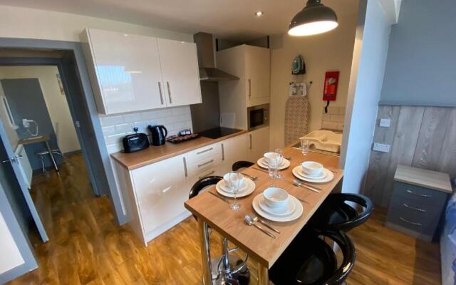 Seaside Suites Superior Apartments