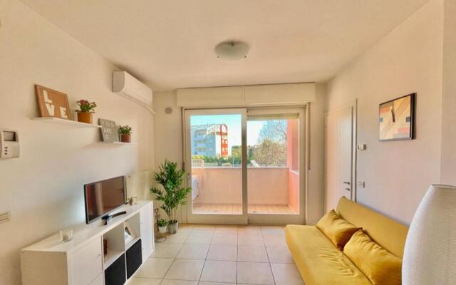 Apartment with free parking near the center