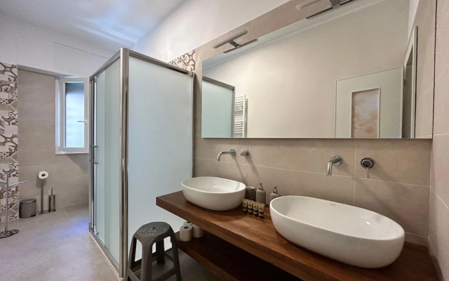 My50s in Monopoli With 4 Bedrooms and 2 Bathrooms