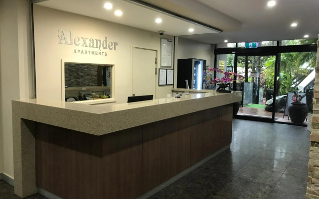 Alexander Holiday Apartments