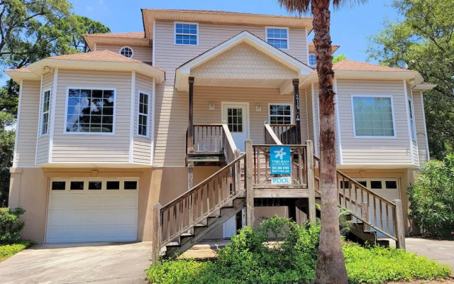 210 Eagles Nest Lane