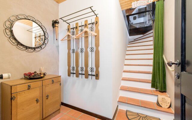 Private Apartment August-Voß-Straße