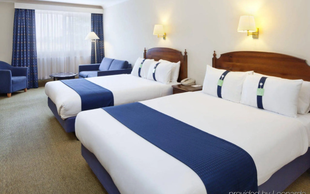 Holiday Inn Cambridge by IHG