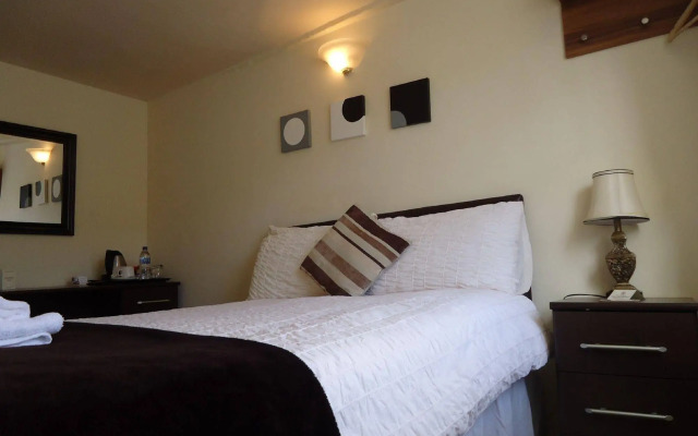 The Silverton Inn - B&B