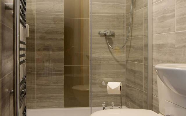 One Caprera Guest House
