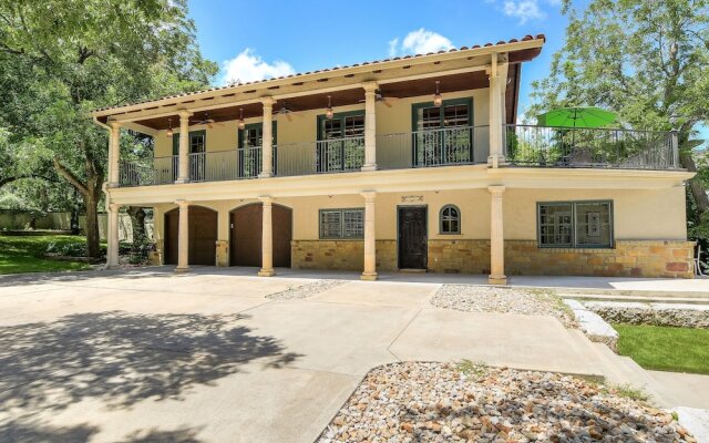 The Authentic Lake Austin Hacienda 3 Bedrooms 2 Bathrooms Home