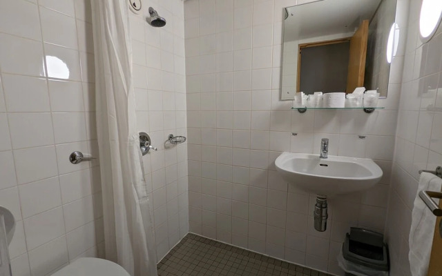 Broadview Hotel