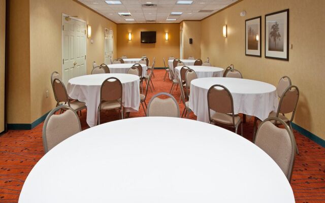 Residence Inn Downtown on the Canal