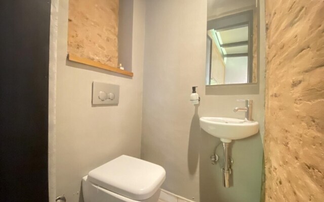 Missafir Charming and Central Flat in Beyoglu