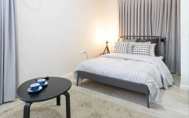 Rabin Square Amazing 3BR 140 SQM Apt