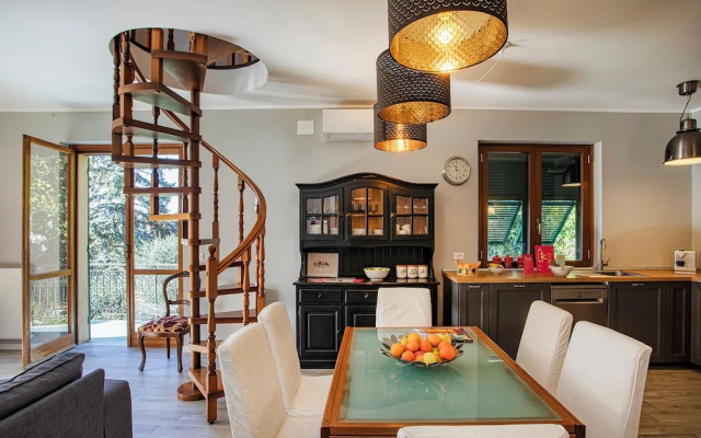 Seaview Apartment with Garden in Recco