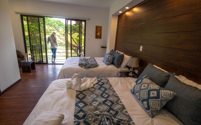 Burbi Lake Lodge Monteverde