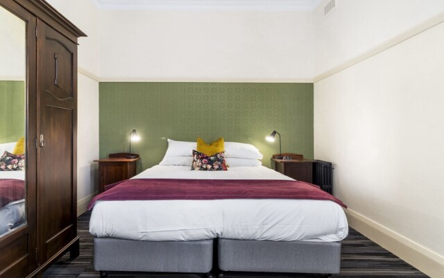 Hotel Queanbeyan Canberra
