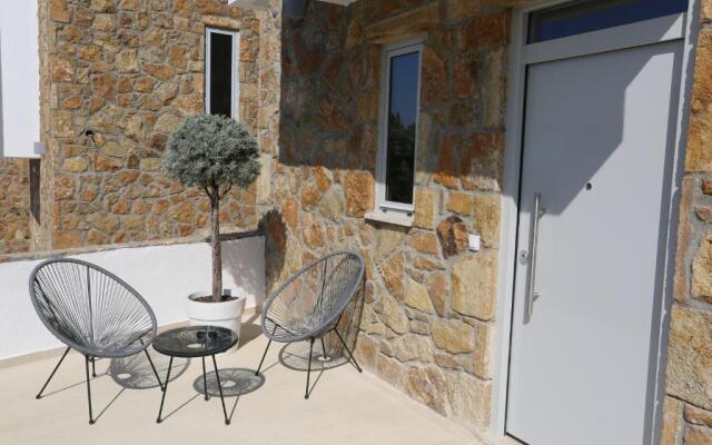 Villa Douglas - Private Pool, BBQ, 4Bdrms, View