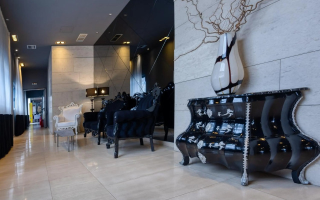 Gallery Art Hotel