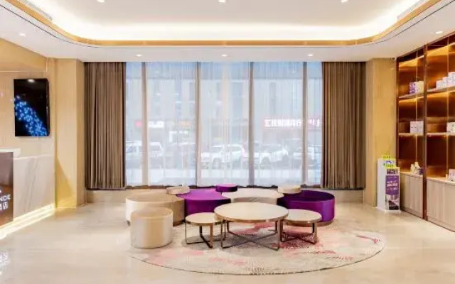 Lavande Hotel (Hohhot East High-speed Railway Station Airport)