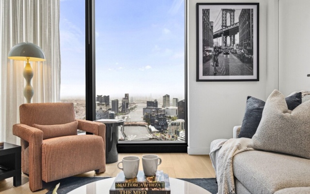 1BR Apt Pool, Gym Near Casino & Southbank Dinning – Guest Rooms – Melbourne