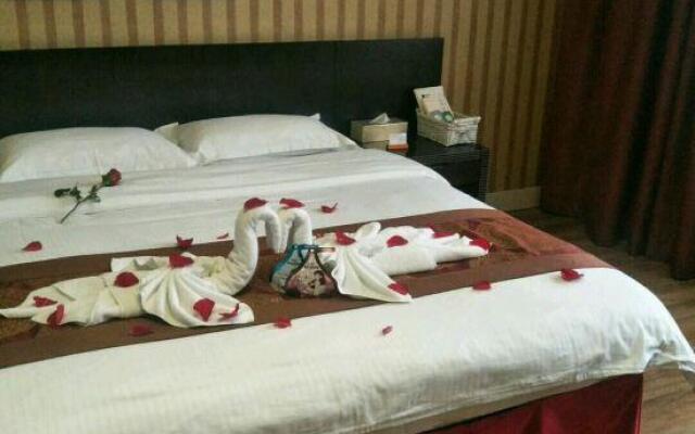 HQ Yueke Hotel