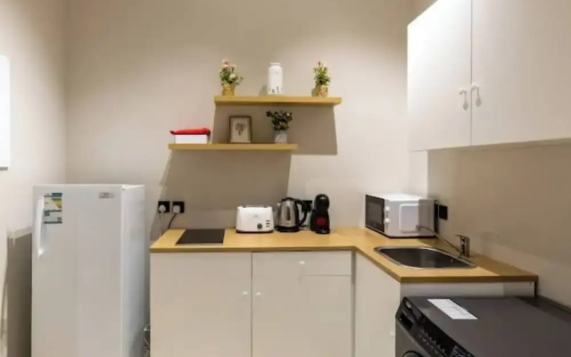 Luxury & Sophisticated Two BR Apt in Almadinah