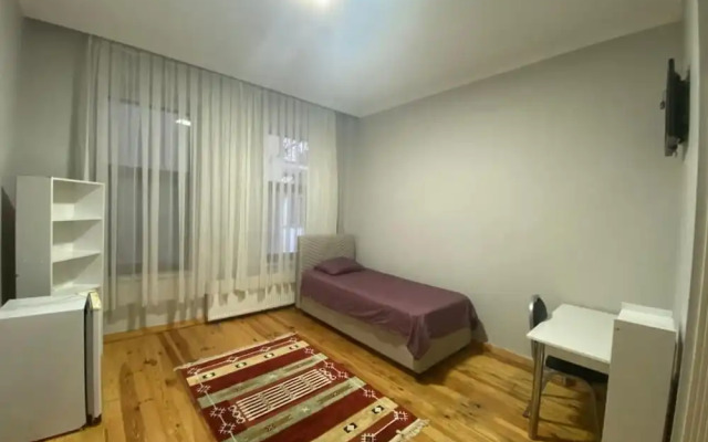 Beşiktaş Çarşı Pansiyon