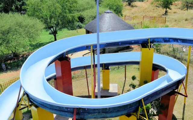 Sand River Resort