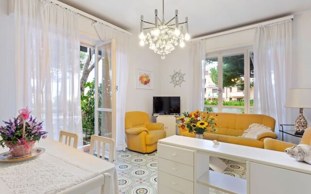 Welcoming Holiday Home in Arenzano With Swimming Pool