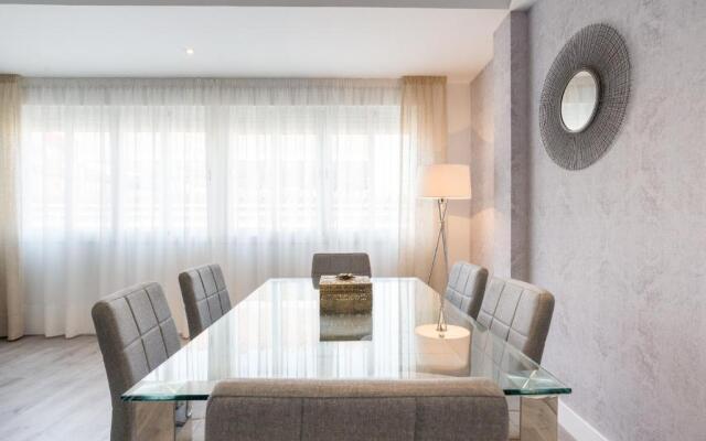Urbe10 Blasco de Garay 4 Bedroom Apartment