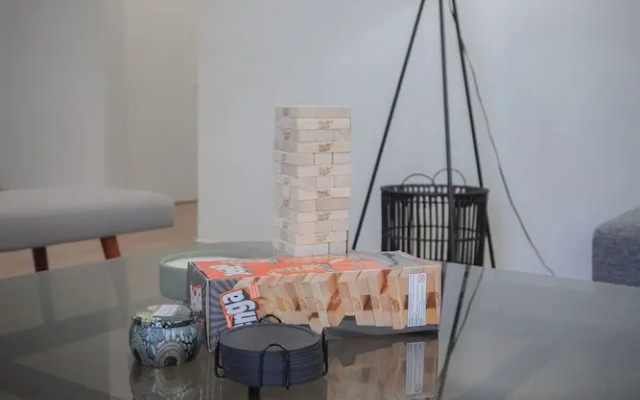 Modern Flat with 2 Bedrooms Near sea