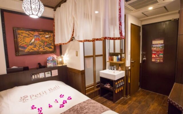 Petit Bali Ikebukuro - Adults Only
