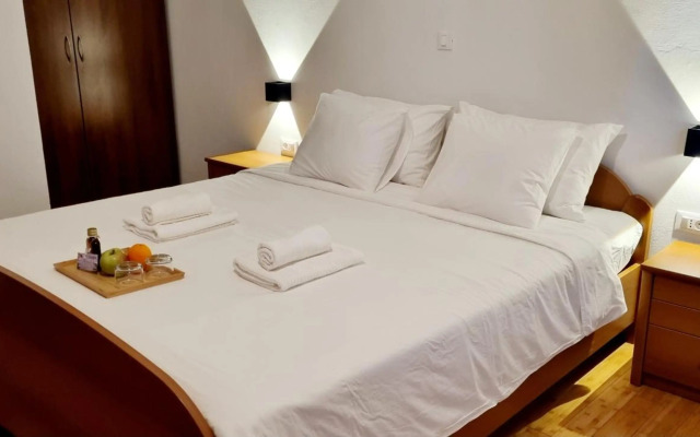 Nadija Rooms Funtana