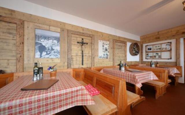 Rifugio Fronza alle Coronelle - Kölner Hütte