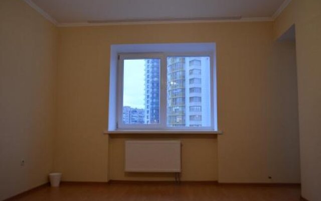 Apartment on Dragomirova