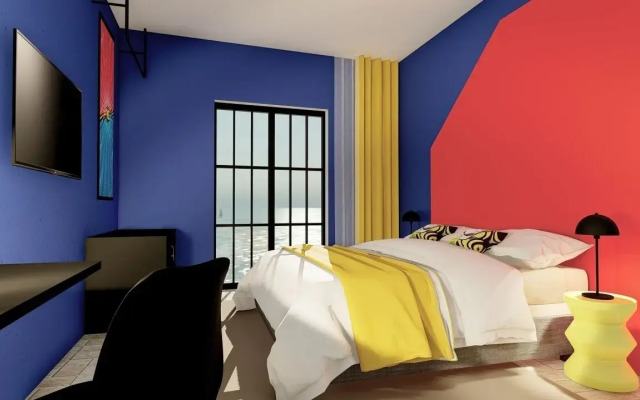 Casual Pop Art Benidorm