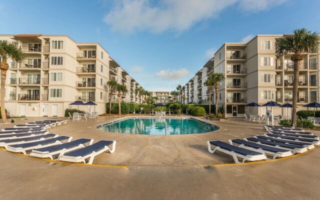 Hodnett Cooper's Beach Club