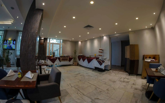 Kindi Hotel
