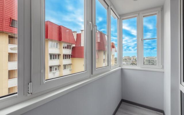 Orange Apart Alpine Quarter