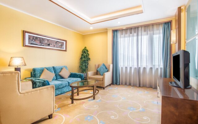 Holiday Inn Beijing Downtown