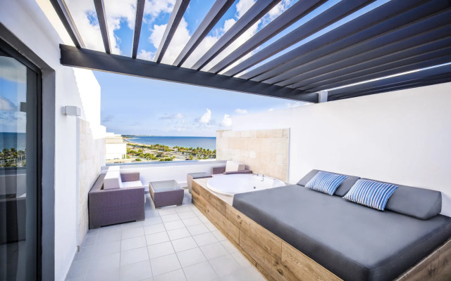Majestic Elegance Costa Mujeres – All Inclusive