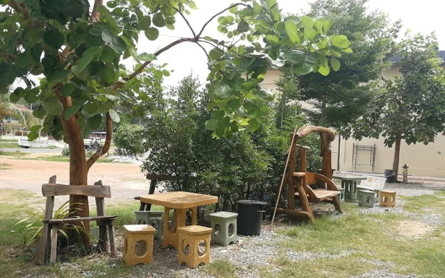 Baan Pak Parichat-Sarun