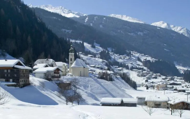 Apartments Renata 141