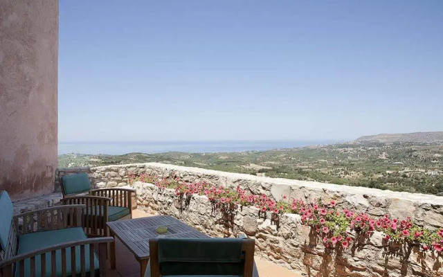 Kastellos Village -Central Complex