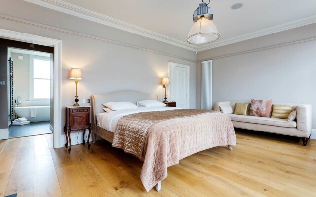 Streatham Retreat