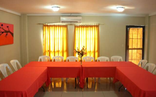 Hotel Andoria