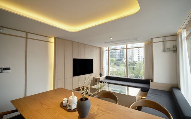 UH Suite Seoul Deoksugung