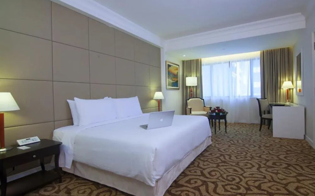 Sam Suite D´Perdana