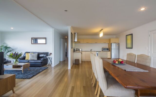 Unit B - Aspen Villa