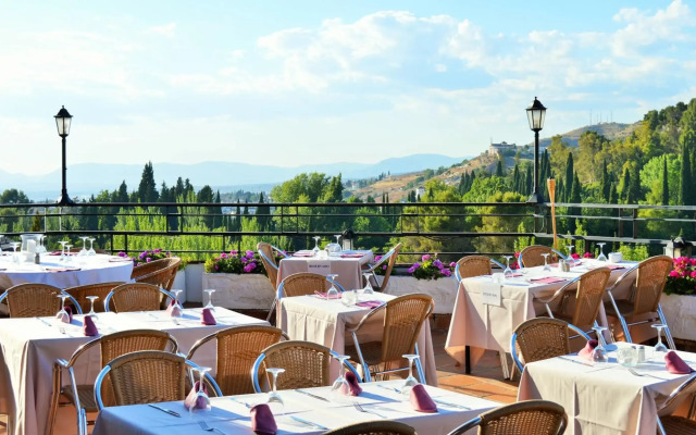 Hotel Porcel Alixares